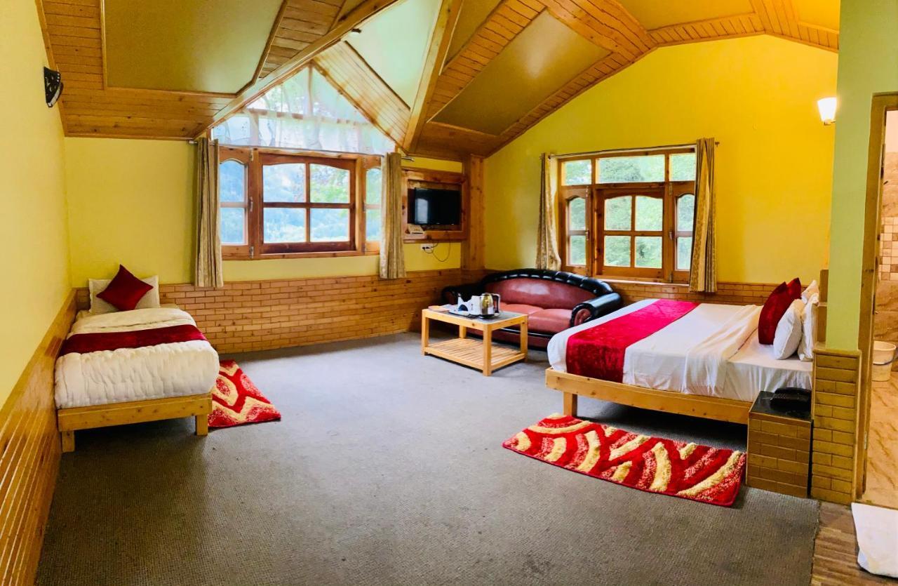Holywood Classic-River View Resort Manāli Esterno foto