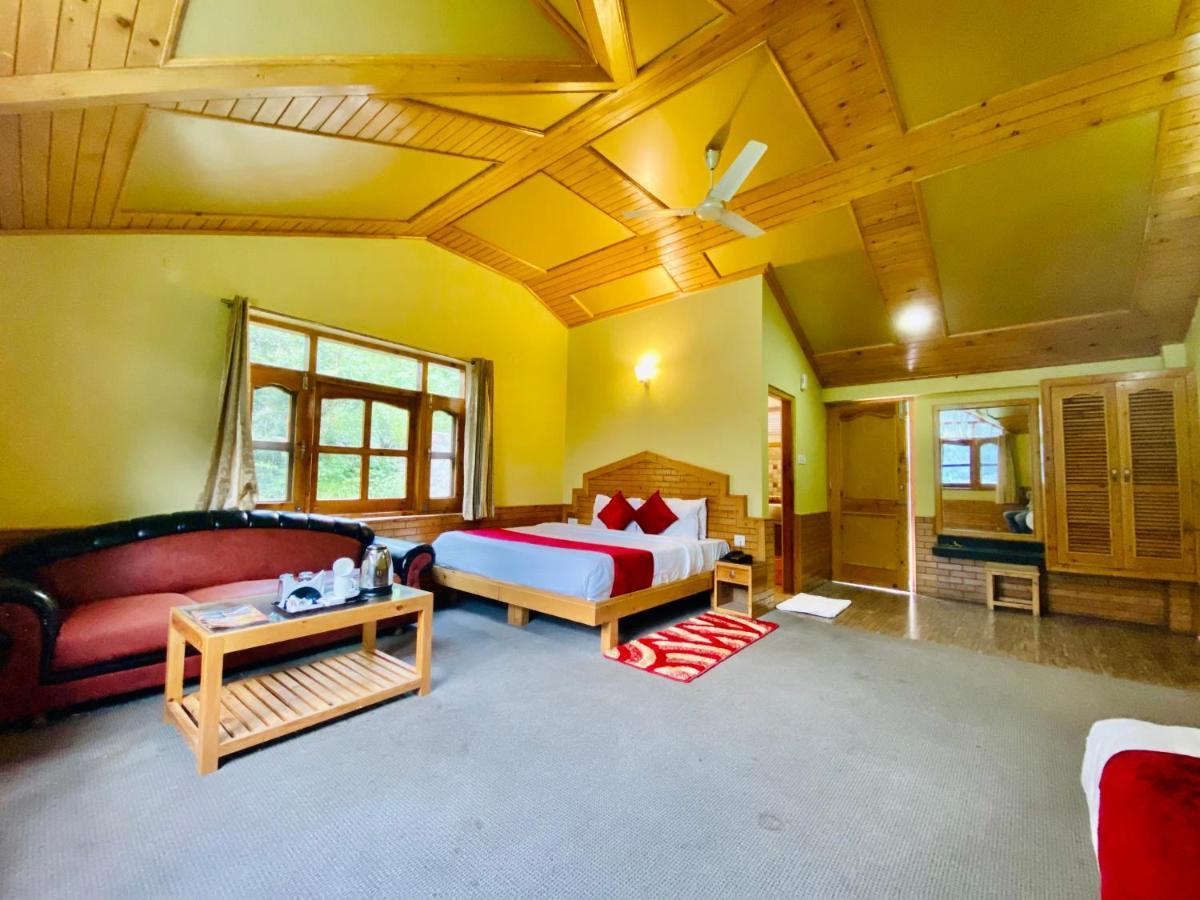 Holywood Classic-River View Resort Manāli Esterno foto